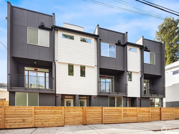 18011 2nd Avenue NE B, Shoreline WA 98155