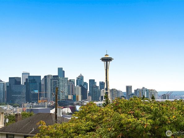 100 Ward Street 104, Seattle WA 98109