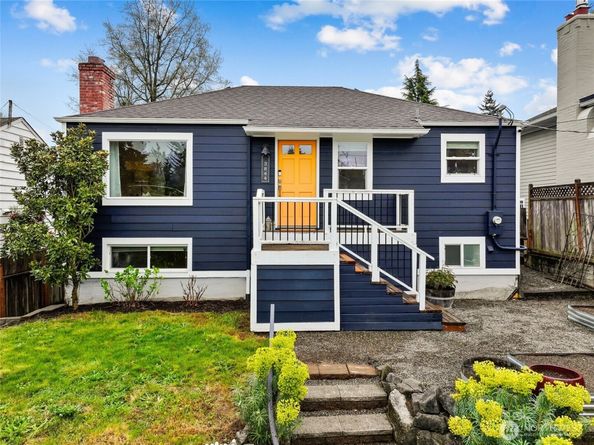 3844 30th Avenue W, Seattle WA 98199