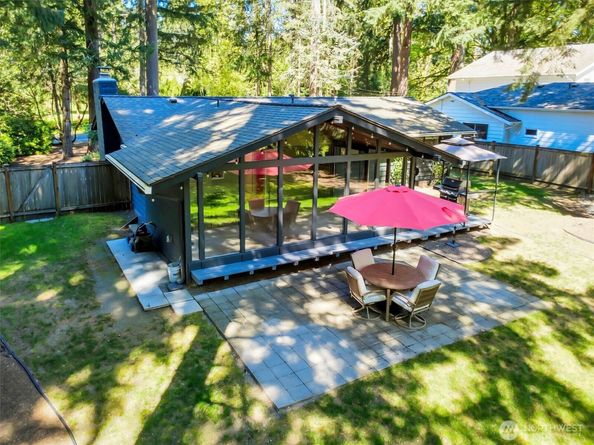 15803 NE 195th Street, Woodinville WA 98072