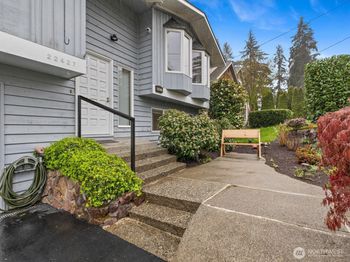 22427 82nd Ave W