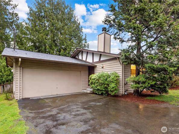6822 NE 153rd Pl, Kenmore WA 98028