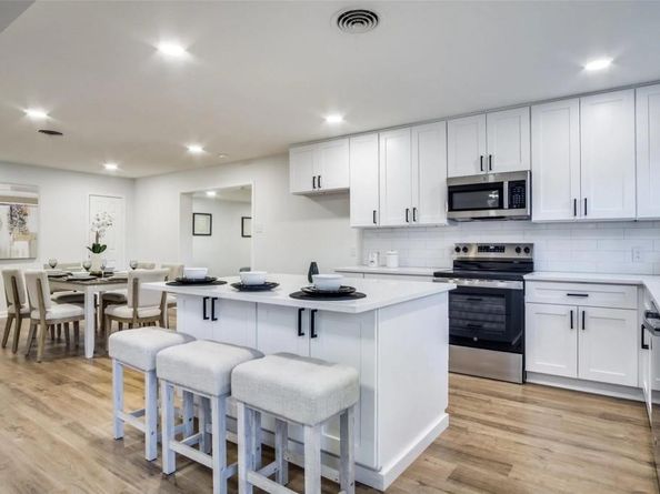 5812  Waltham Avenue , Fort Worth Texas 76133