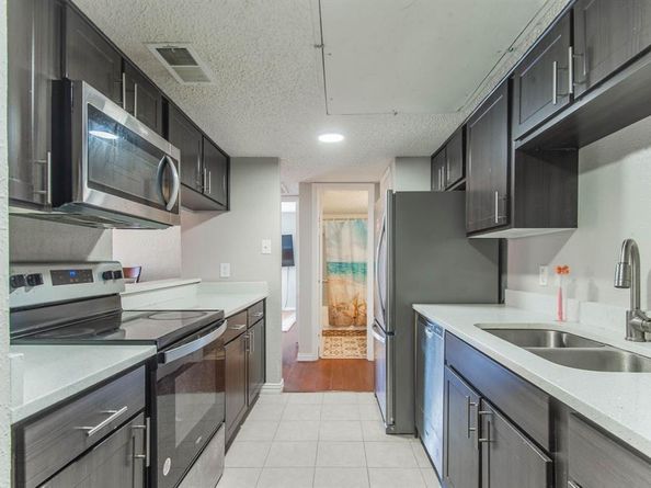 919 S Weatherred Drive  212, Richardson Texas 75080