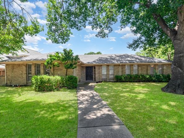 2641  Pinehurst Drive , Plano Texas 75075