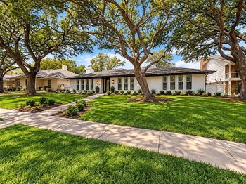 2709  Prairie Creek Court 