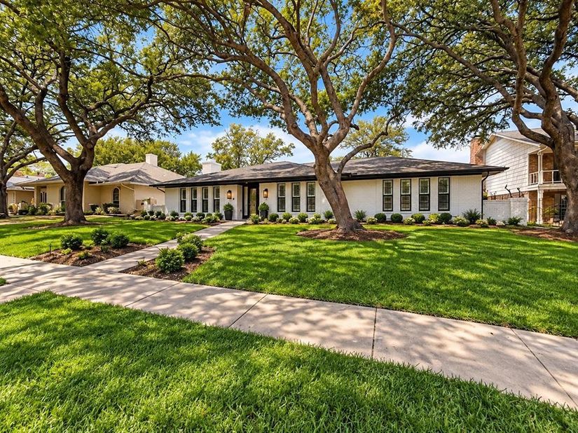2709  Prairie Creek Court , Plano Texas 75075