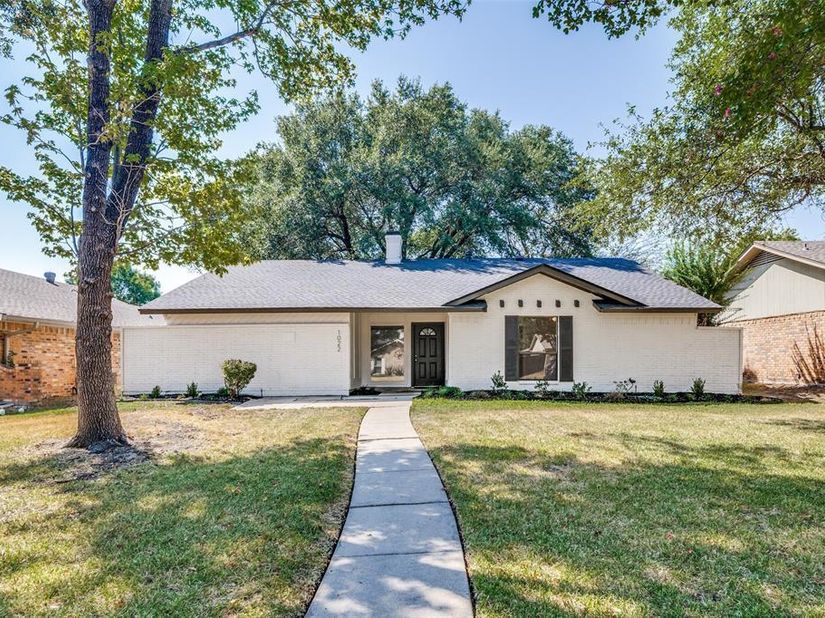 1022  Holland Drive , Garland Texas 75040