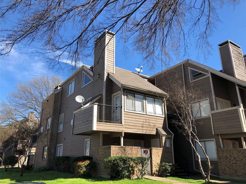 9829  Walnut Street  O104, Dallas Texas 75243
