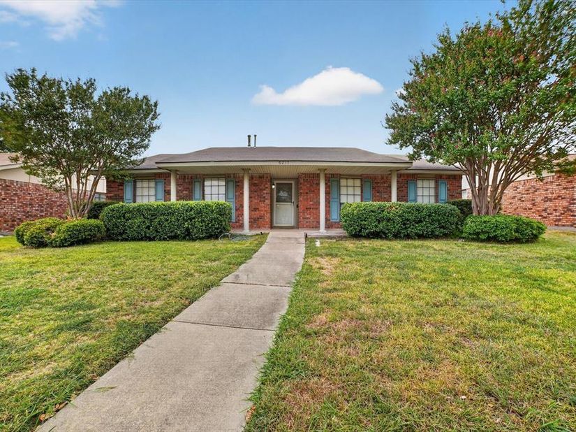 6217  Fallbrook Drive , Garland Texas 75043