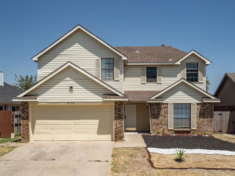 8713  Elbe Trail , Fort Worth Texas 76118