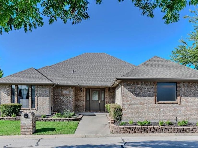 9653  Lea Shore Street , Fort Worth Texas 76179