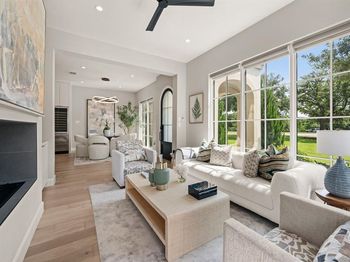 2850  Lakeside Parkway 