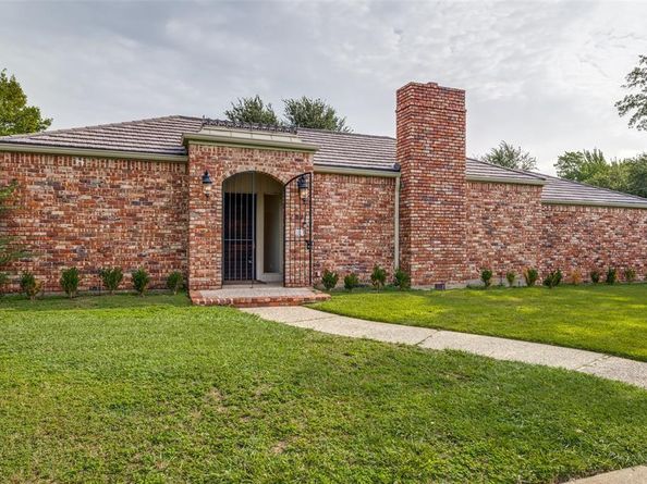 7211  Lavendale Circle , Dallas Texas 75230