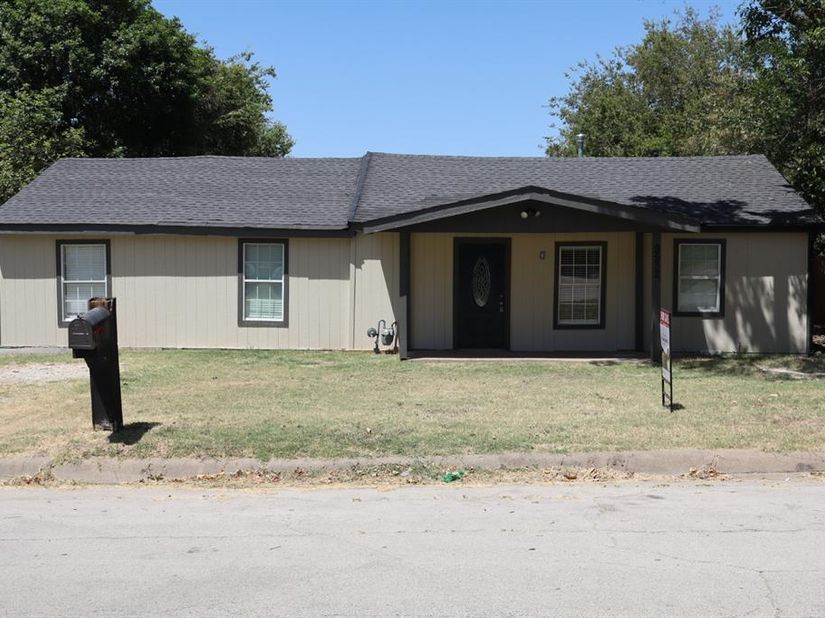 8532  George  , White Settlement Texas 76108