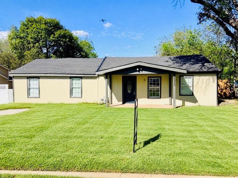 8532  George  , White Settlement Texas 76108