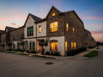 4429  Grady Lane 