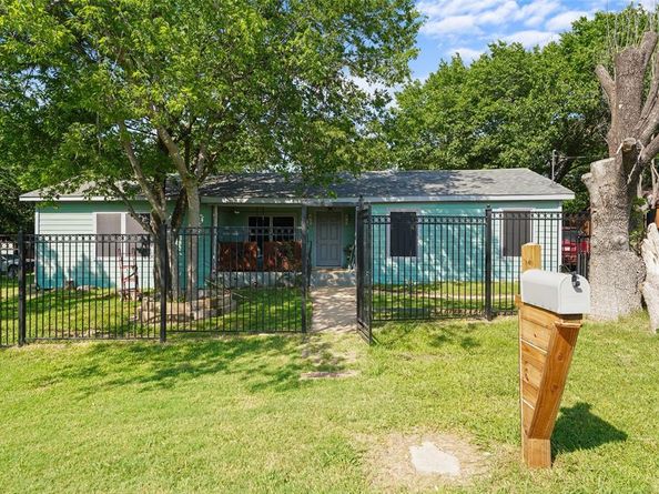 12809  Sultana Street , Dallas Texas 75253
