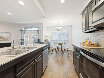 7525  Holly Hill Drive 
