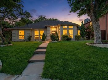 2901  Panorama Drive 