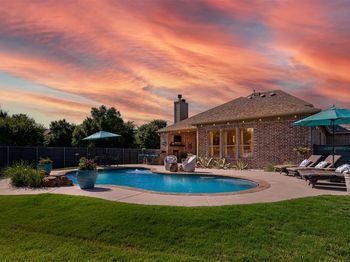 800  Dusty Trail 