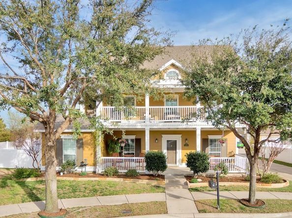 1140  Wenk Court , Aubrey Texas 76227