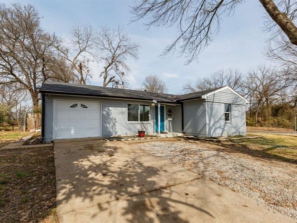 3831  Black Oak Drive , Dallas Texas 75241
