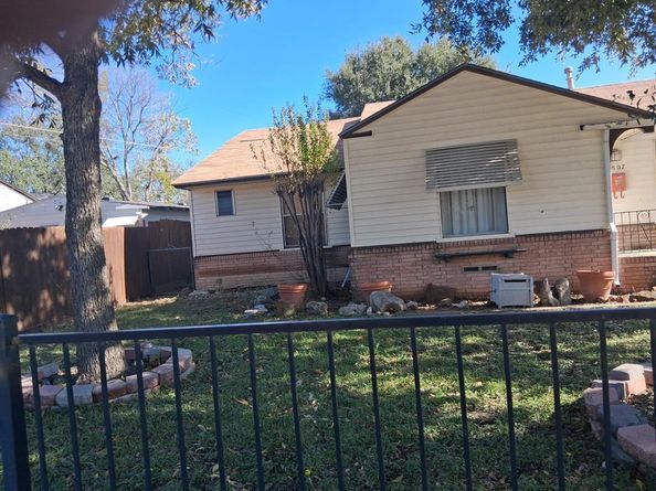 4807  Penrose Avenue , Fort Worth Texas 76116