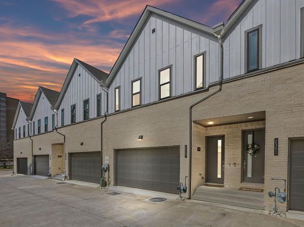 2357  Rook Drive , Dallas Texas 75211