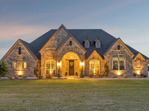 2185  Hodges Lake Drive , Rockwall Texas 75032