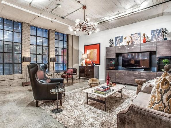 1122  Jackson Street  322, Dallas Texas 75202