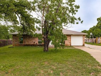 520  Lake Crest Parkway 