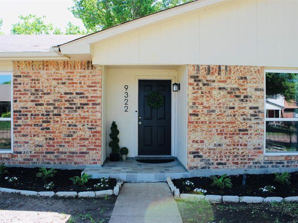 9322  Shipman Street , Rowlett Texas 75088