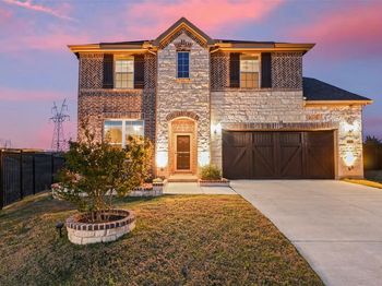 1002  Lakebend Court 