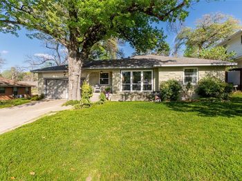 2422  Santa Cruz Drive 