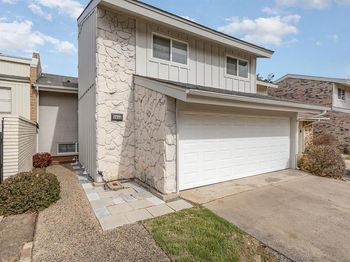 2925  Country Place Circle 