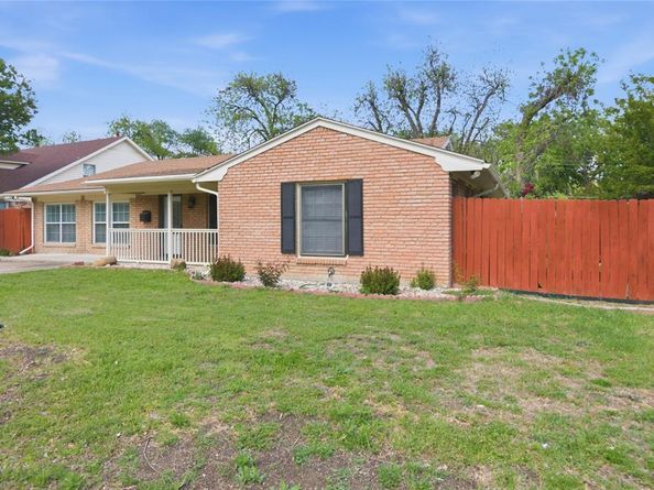 4216  Selkirk Drive W, Fort Worth Texas 76109
