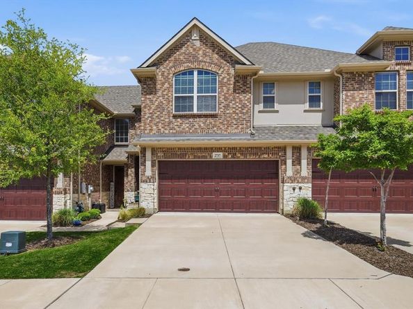 2737  Majesty Drive , Little Elm Texas 75068