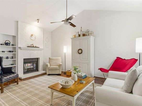 12660  Hillcrest Road  3205, Dallas Texas 75230