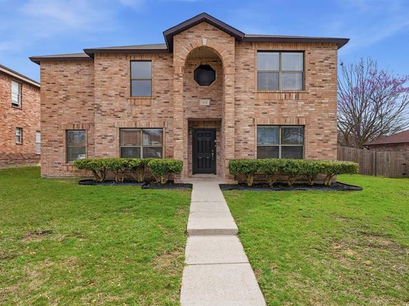 304  Sandlewood Lane , Cedar Hill Texas 75104