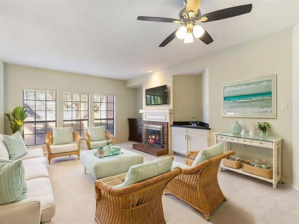 3101  Townbluff Drive  1013, Plano Texas 75075