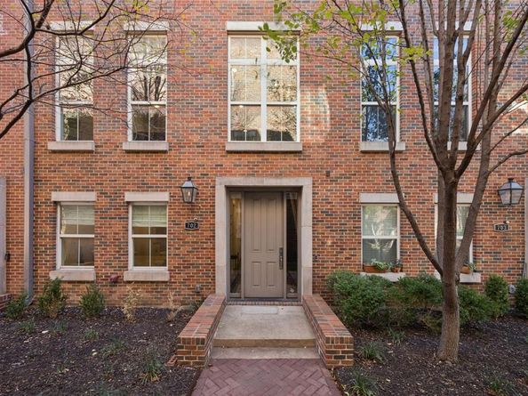 7700  Eastern Avenue  702, Dallas Texas 75209