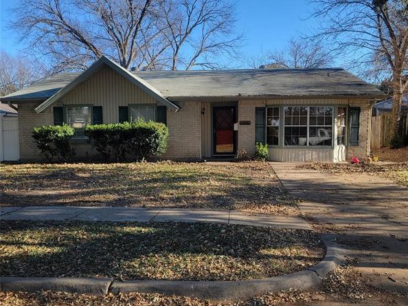 516  Clover Lane , Garland Texas 75043