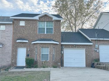 1145  College Street 