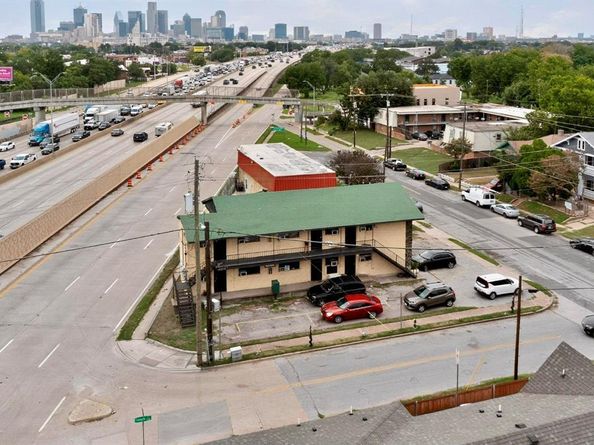 3525  Colonial Avenue , Dallas Texas 75215