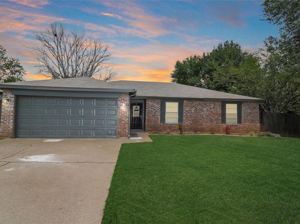 7008  Hanging Cliff Place , North Richland Hills Texas 76182