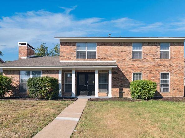 1739  Hartford Drive , Carrollton Texas 75007