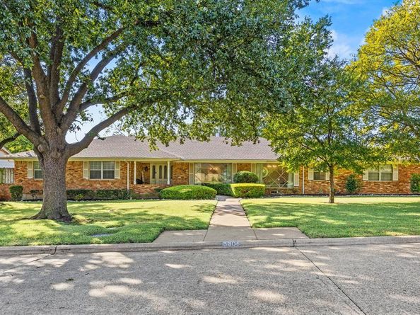 3806  Shady Hill Drive , Dallas Texas 75229