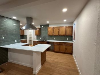 2432  Jonesboro Avenue 