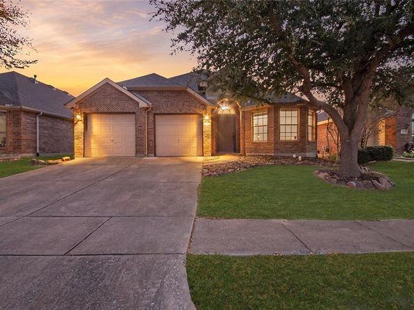 549  Hickory Lane , Fate Texas 75087